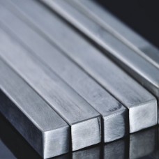 Квадрат нержавеющий калиброванный 12Х18Н10Т 4х4 мм ГОСТ 8559-75