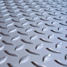 Лист нержавеющий рифленый г/к чечевица 03Х17Н14М3 5 мм ГОСТ 8568-77