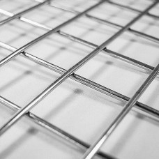 Сетка сварная нержавеющая квадратная в рулонах 12Х18Н9Т 20х20х2 мм ТУ 1276-001-38279335-2012